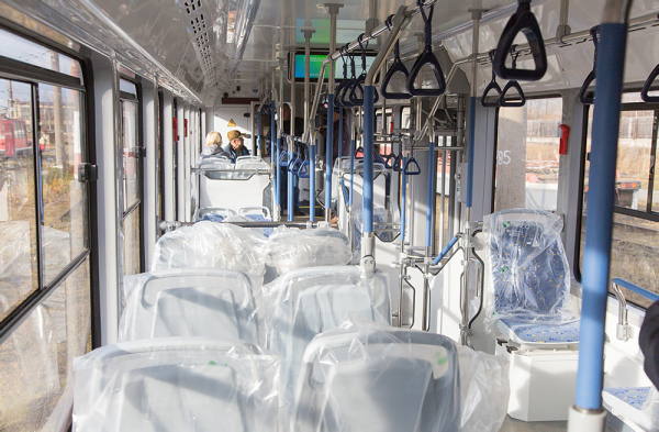  Оцените удобство нового трамвая. Нижний Тагил купил 12 таких вагонов (фото)																				0
									
									
						