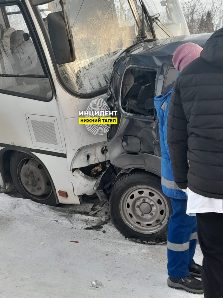  Страшную аварию в Нижнем Тагиле спровоцировал водитель BMW: один человек погиб, двое — пострадали																				0
									
									
						