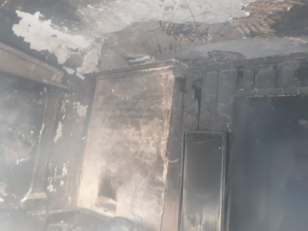  В пожаре в старинном особняке под Нижним Тагилом женщина получила 100% ожоги тела																				0
									
									
						