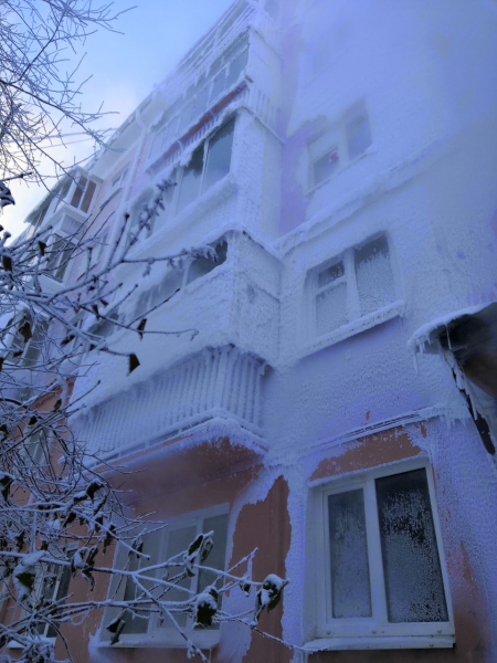 Десятки домов без отопления в мороз: всё, что известно об аварии на Вагонке 0
